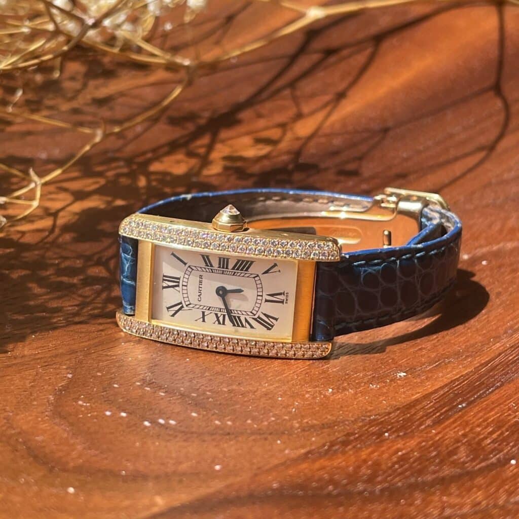 cartier montre tank achat vente expertise m noa villemaire